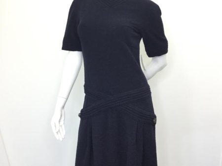 Women s Chanel Short Sleeve Dress. Size 38 For Cheap