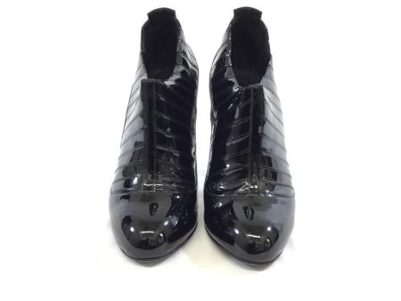 Chanel Patent Leather Heeled Ankle Booties. Size 38 Supply