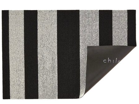 BOLD STRIPE UTILITY MAT IN BLACK AND WHITE Sale