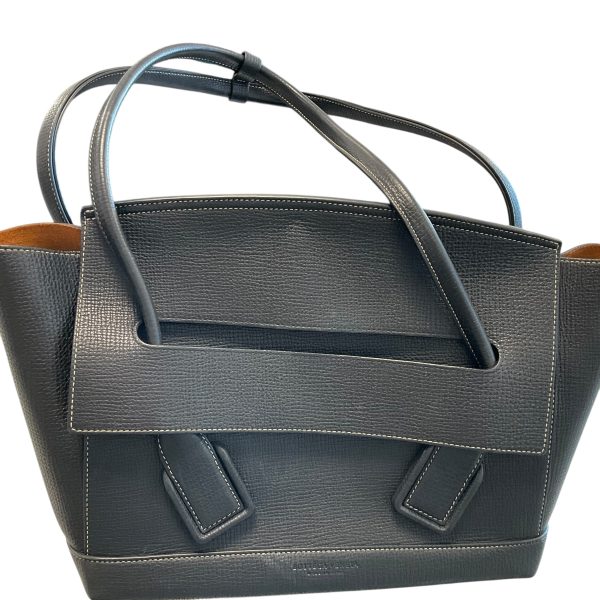 Bottega Veneta Black Leather Shoulder Handbag With Brown Suede Interior. Online Hot Sale